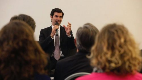 Urtubey expuso en Paraná sobre la experiencia en su provincia con la boleta electrónica