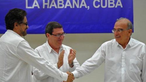 Colombia y las FARC alcanzan histórico acuerdo final de paz