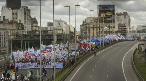 Tras la Marcha Federal, el Gobierno afirma: “No vemos que la gente esté saliendo a la calle por una situación difícil”