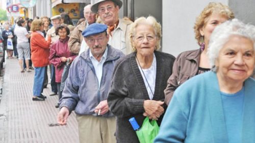Dramática situación de los jubilados: más de la mitad debió recortar gastos