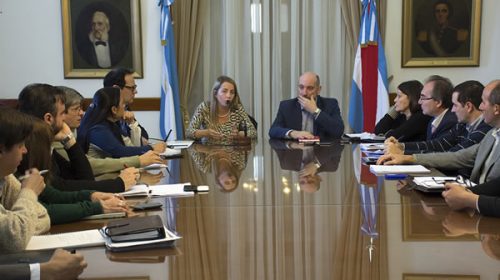 Se coordinan acciones en torno a adultos mayores, cooperativas y abordajes territoriales