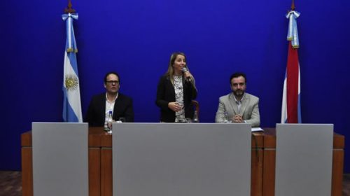 Stratta presidió un encuentro con comisiones vecinales y organizaciones sociales de Paraná