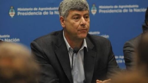 El Gobierno contra el Verdurazo: “En vez de regalar en Plaza de Mayo vayan a vender a la feria”