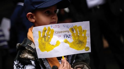 Colombia: el gobierno y las FARC firman un histórico acuerdo de paz
