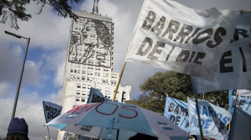 Con cortes en distintos puntos de la Ciudad, Barrios de Pie inició jornada de protesta