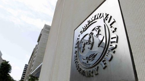 El FMI estima que la economía argentina caerá 1,8% este año