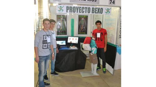 Avanza proyecto de alumnos entrerrianos para equilibrar el peso de mochilas