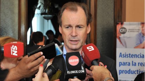 La provincia enviará asistencia a las familias afectadas de La Paz La provincia enviará asistencia a las familias afectadas de La Paz