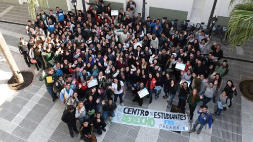 Más de 1.500 jóvenes de escuelas secundarias formaron parte de Elegimos Participar Más de 1.500 jóvenes de escuelas secundarias formaron parte de Elegimos Participar