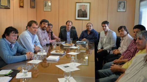 Los trabajadores madereros respaldan a Bordet Los trabajadores madereros respaldan a Bordet