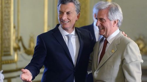 Macri recibe a Tabaré y busca dejar atrás crisis por pasteras Macri recibe a Tabaré y busca dejar atrás crisis por pasteras