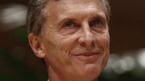 Macri: “Aerolíneas nos cuesta dos jardines de infantes por semana”
