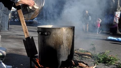 Movimientos sociales instalan mil ollas populares en todo el país ”para enfrentar la pobreza”