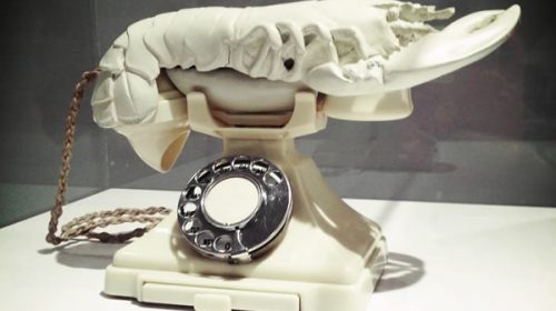 Subastan dos de las más famosas esculturas surrealistas de Salvador Dalí Subastan dos de las más famosas esculturas surrealistas de Salvador Dalí