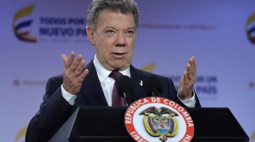 Santos abre el diálogo y convoca al uribismo mientras las FARC aceptan rectificar acuerdo