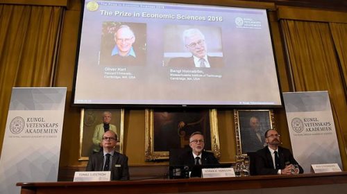 El Nobel de Economía fue para dos especialistas en la teoría de los contratos El Nobel de Economía fue para dos especialistas en la teoría de los contratos