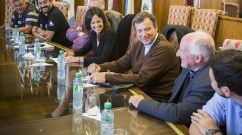 Stanley recibió a movimientos sociales para evitar complicaciones de fin de año