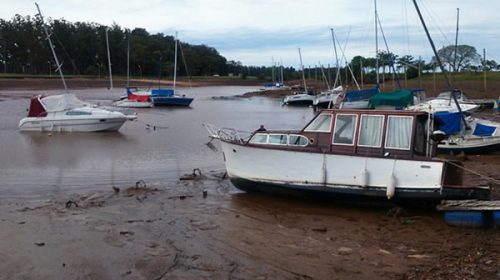 Bajan el nivel del lago Salto Grande para amortiguar precipitaciones del norte