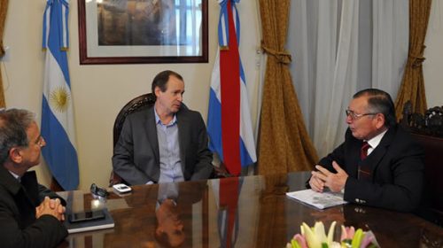 El intendente de Federación apoya la decisión de Bordet para modificar la ley de la madera El intendente de Federación apoya la decisión de Bordet para modificar la ley de la madera