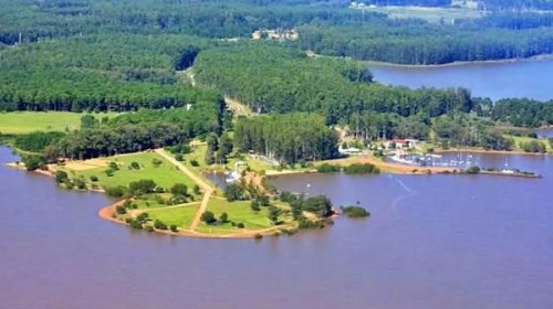 Se viene la licitación “para la explotación y uso” del perilago