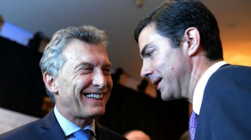 Un gobernador peronista lanzó una remake de una histórica frase de Menem: “Estamos mal pero vamos bien”