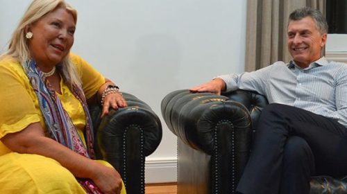 Cena de paz entre Macri y Carrió, con Juliana como cocinera y menú especial