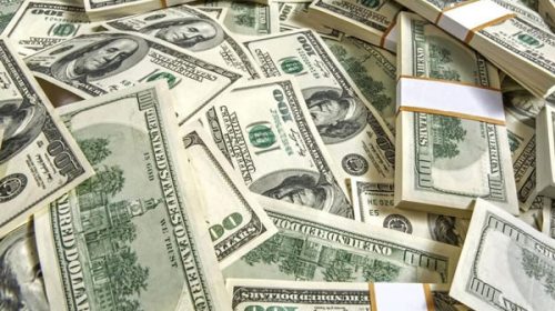 El dólar se disparó a su mayor precio en nueve meses