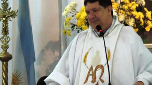 El cura Juan Diego se entregó y quedó detenido en Nogoyá El cura Juan Diego se entregó y quedó detenido en Nogoyá