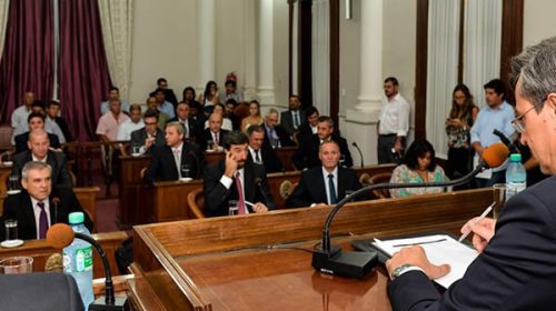 Sesiona el Senado y trata el Presupuesto 2017