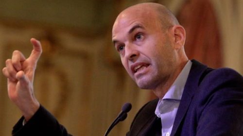 “La discusión por low cost no tiene nada que ver con cielos abiertos”