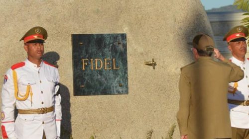 Tras una semana de homenajes, enterraron los restos de Fidel Castro en Santiago de Cuba
