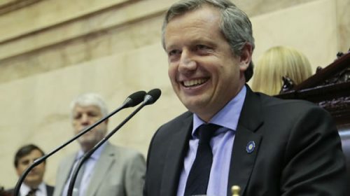 Monzó destacó apoyo de gobernadores y oposición en sanción de leyes clave