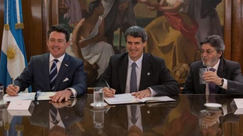 Argentina y EEUU firman acuerdo de intercambio de información tributaria