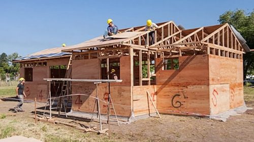 Invertirán 160 millones en viviendas de madera en Concordia