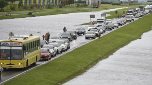 Santa Fe: Recomiendan ir a Buenos Aires vía Entre Ríos por agua sobre la autopista hacia Rosario
