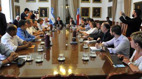 El gobierno provincial prevé invertir 850 millones de pesos en obras viales en los próximos meses