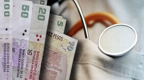 Prepagas: piden aumentos del 40% y trasladar costos al Estado