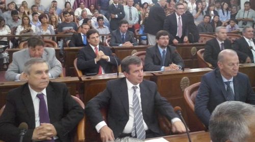Proponen reducir el cupo femenino para elección de concejales