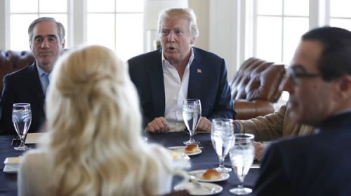 Crece la presión a Trump para que demuestre o retire su acusación de espionaje a Obama