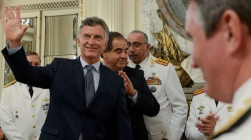 Otorgan aumento del 14,5% a personal de las Fuerzas Armadas