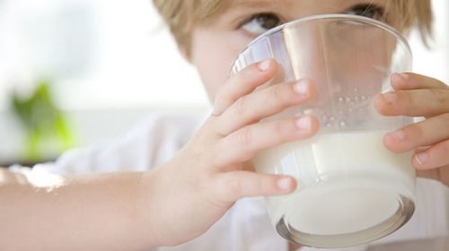 Por la crisis, el consumo de leche en el país se hundió al nivel de 2002