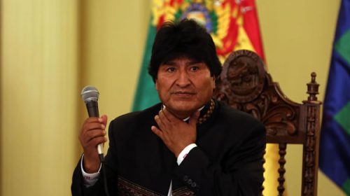 Evo Morales admite que su enfermedad en la garganta empeora