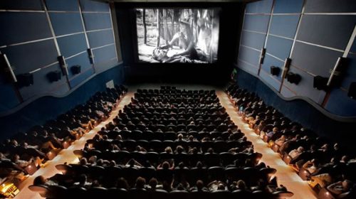 Cronistas cinematográficos de la Argentina alertan sobre la situación en el sector