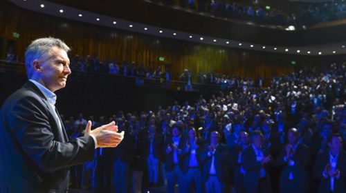 Macri encabeza cumbre de gabinetes para afinar estrategia de Cambiemos