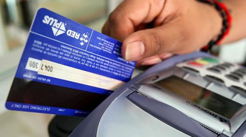 Lanzarán un programa de seis cuotas sin interés para rubros en crisis
