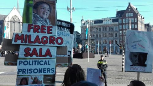La grieta llegó a Holanda: Macri fue recibido con manifestaciones a favor y en contra