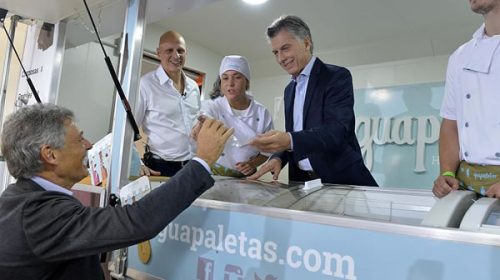 Macri pidió a los docentes “sentarse en una mesa y dialogar”