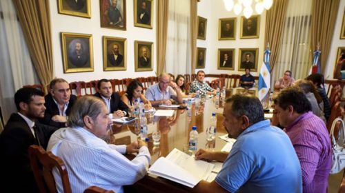 Negociaciones salariales: ATE y UPCN vuelven a reunirse hoy con el Gobierno