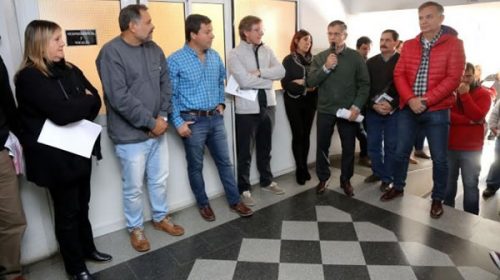 Diputados fueron a la asamblea de trabajadores del IAPV