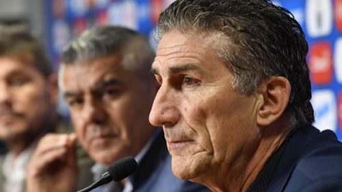 Bauza prendió el ventilador y Tapia salió al cruce